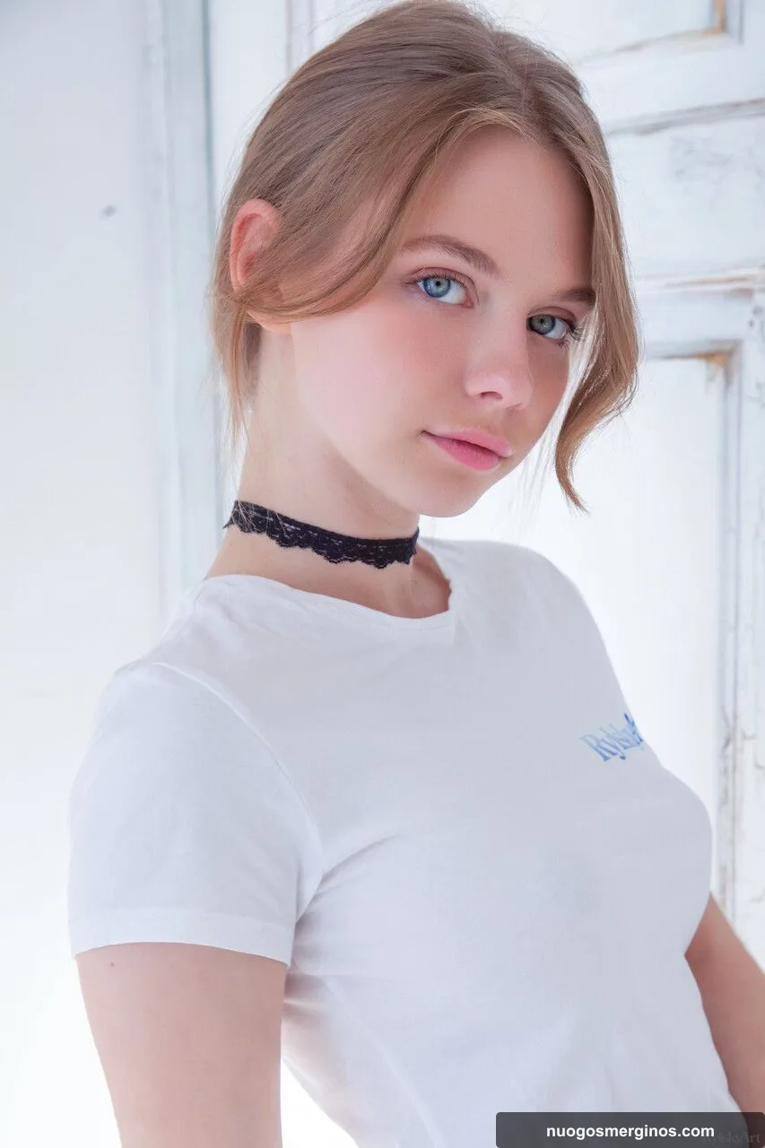 Jaunos Merginos (18+)