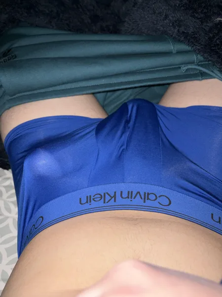 21, Straight, lonely & hard